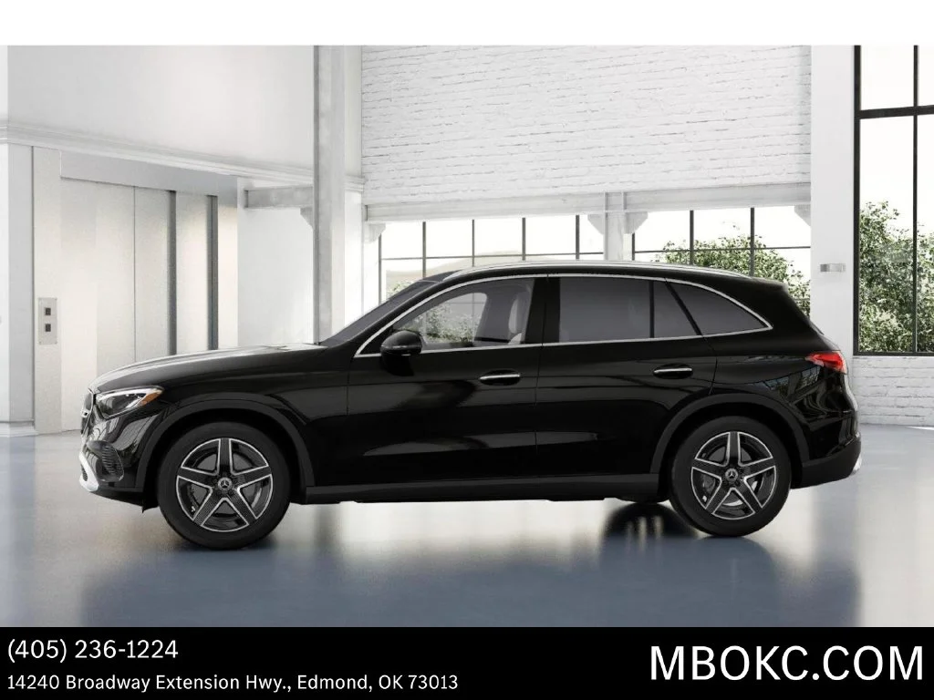 Used 2026 Black Mercedes-Benz GLC 300 image 36