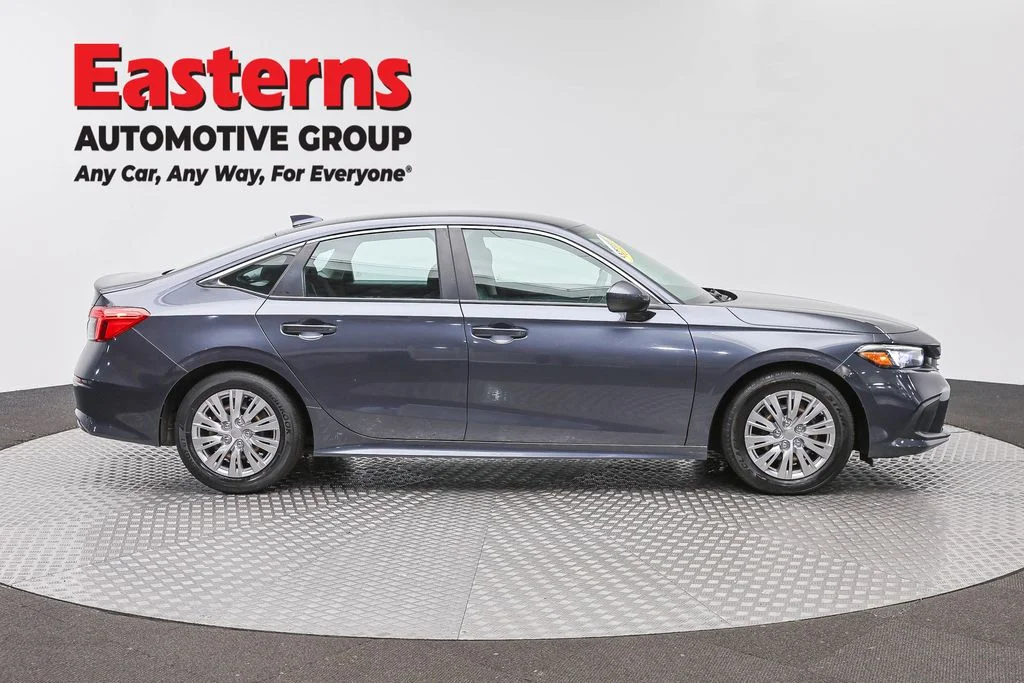 Used 2023 Blue Honda LX image 4