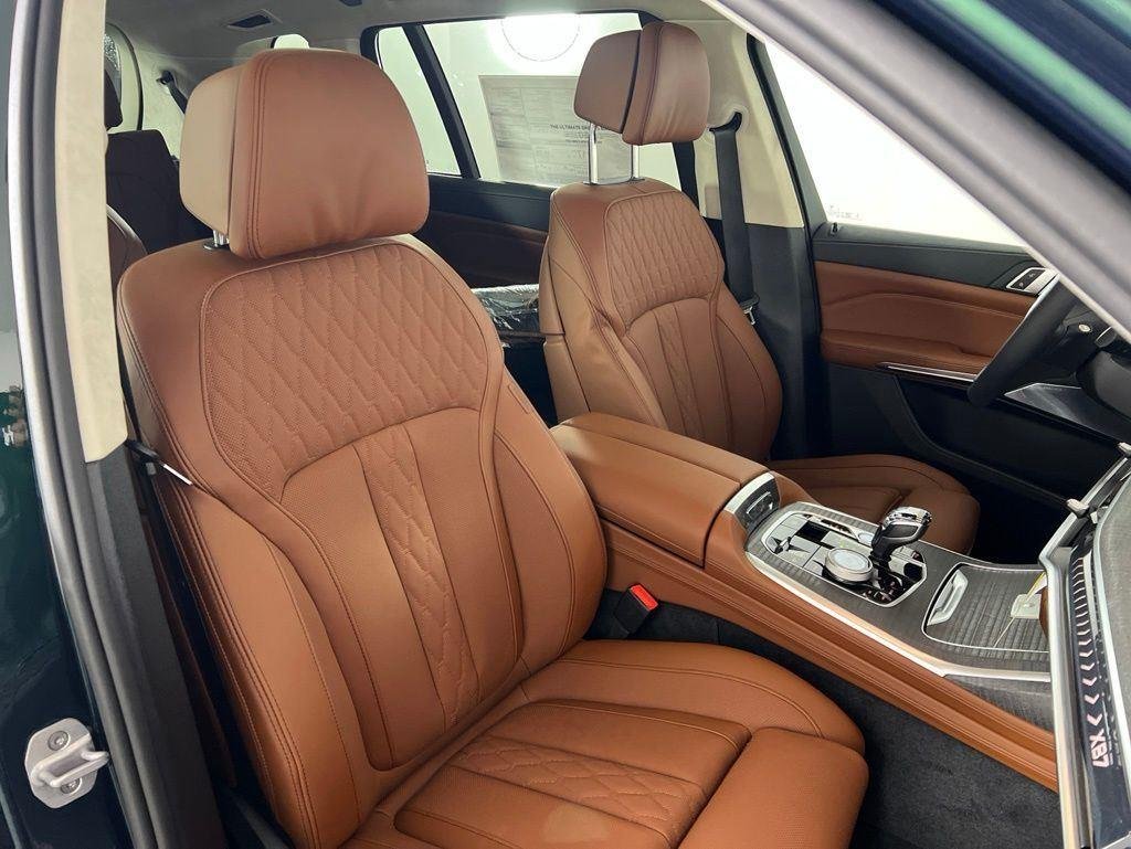 New 2026 Green Metallic BMW ALPINA XB7 image 15