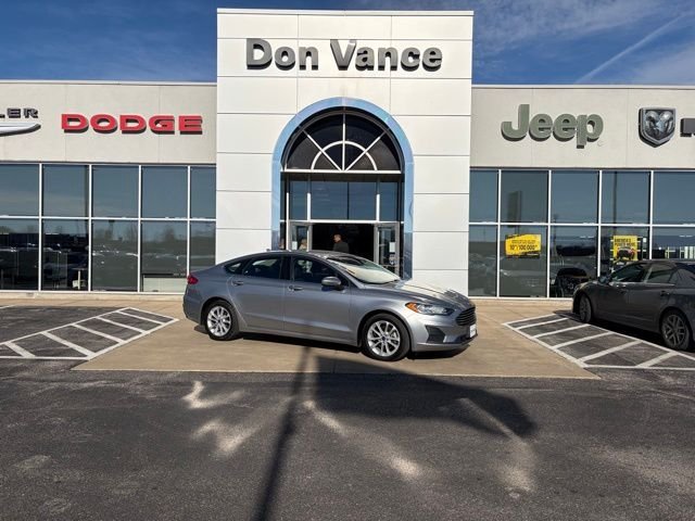 2020 Ford Fusion Hybrid SE