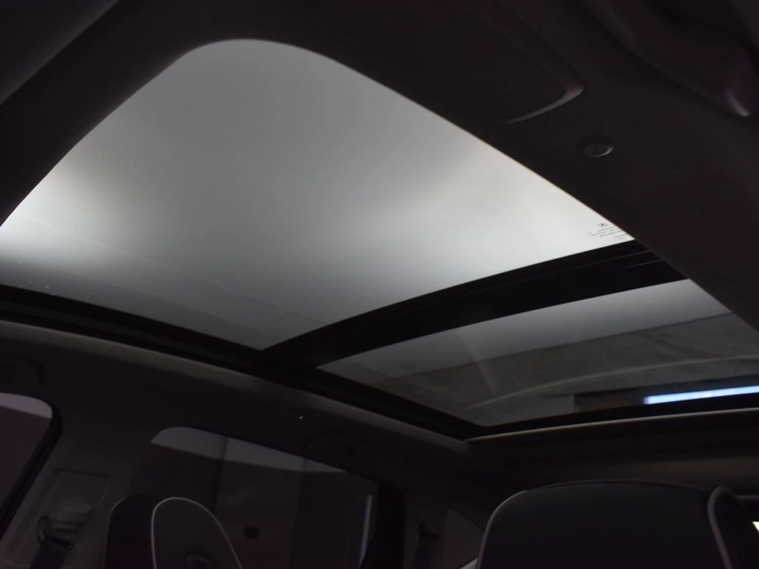 New 2026 Liquid Carbon Metallic Acura w/Advance Package image 19