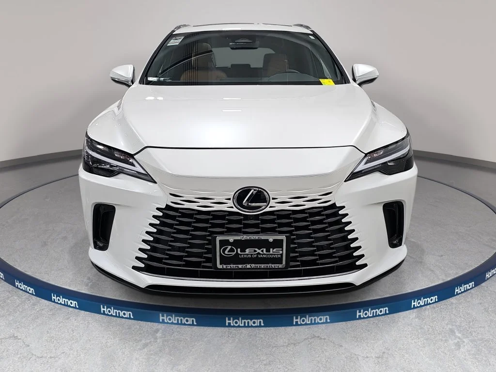New 2026 Eminent White Pearl Lexus PREMIUM PLUS image 2
