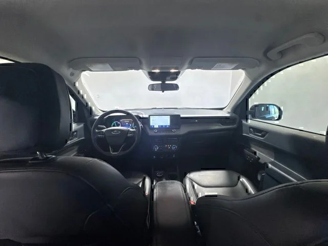 Used 2023 Black Ford Lariat image 18