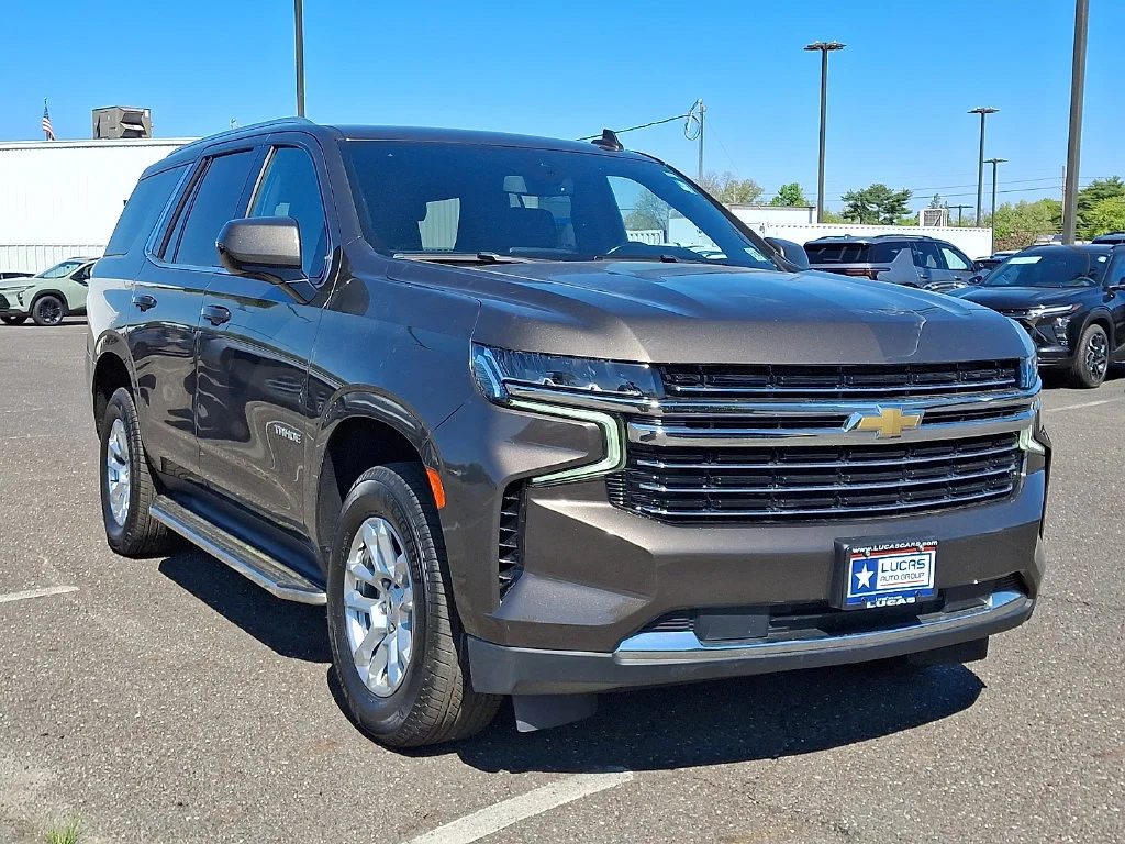 Used 2021 Graywood Metallic Chevrolet LT image 2