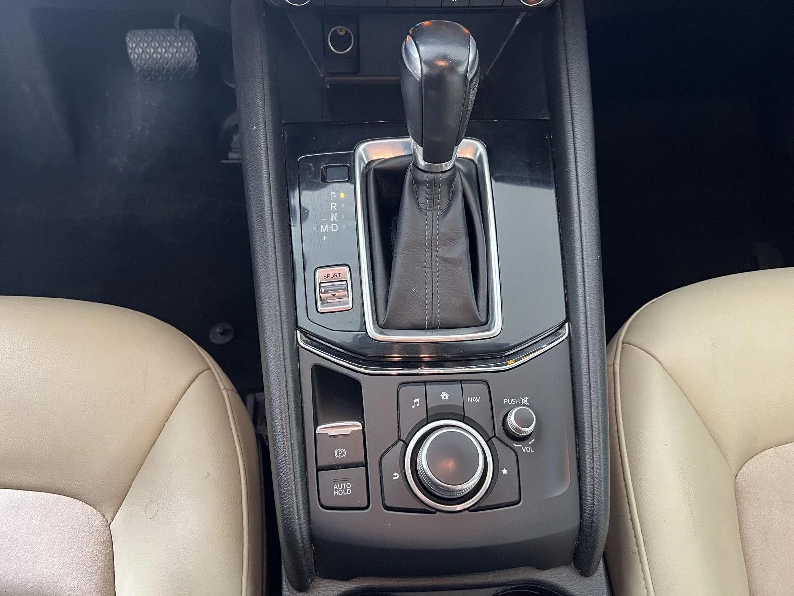 Used 2019 Bl Mazda Touring image 18