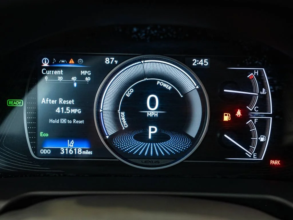Used 2022 Graphite Black Lexus 300h image 28