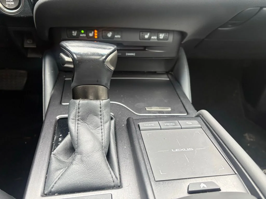 Used 2022 White Pearl Lexus 350 image 16