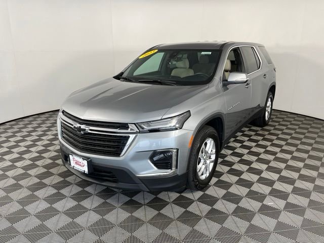 Used 2023 Gray Chevrolet LS image 3