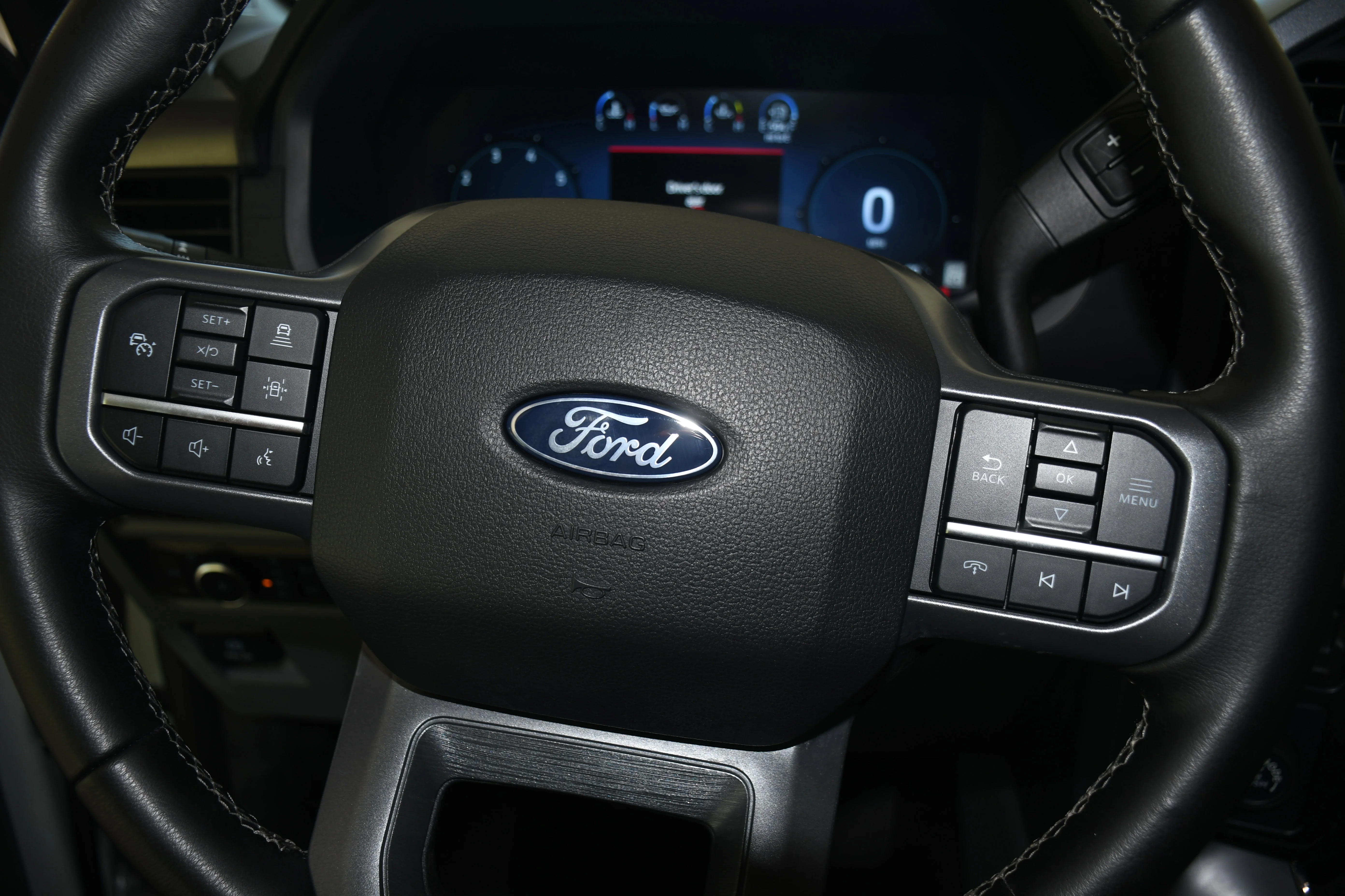 Used 2024 White Ford XLT image 11