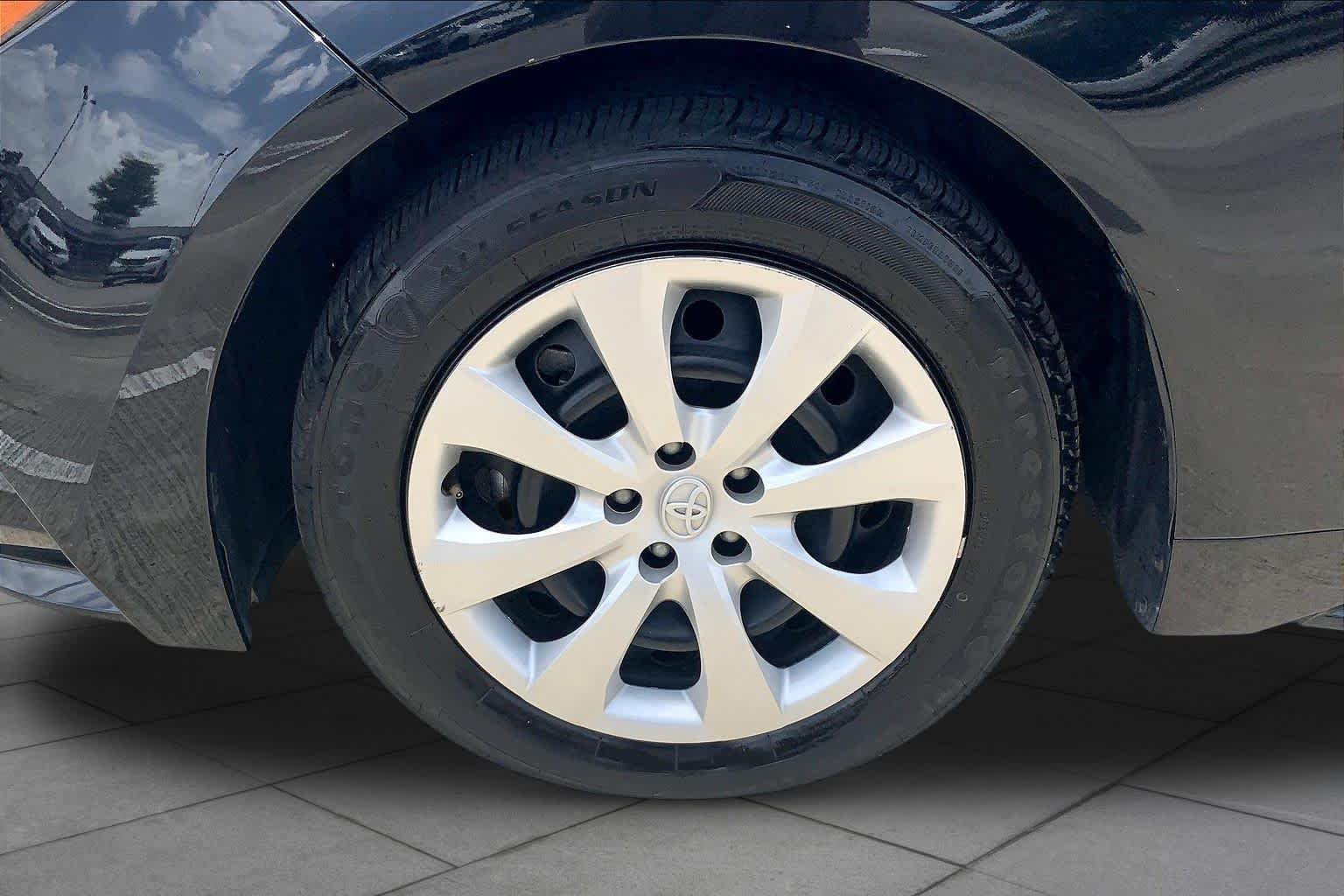 Used 2024 Midnight Black Metallic Toyota LE image 11