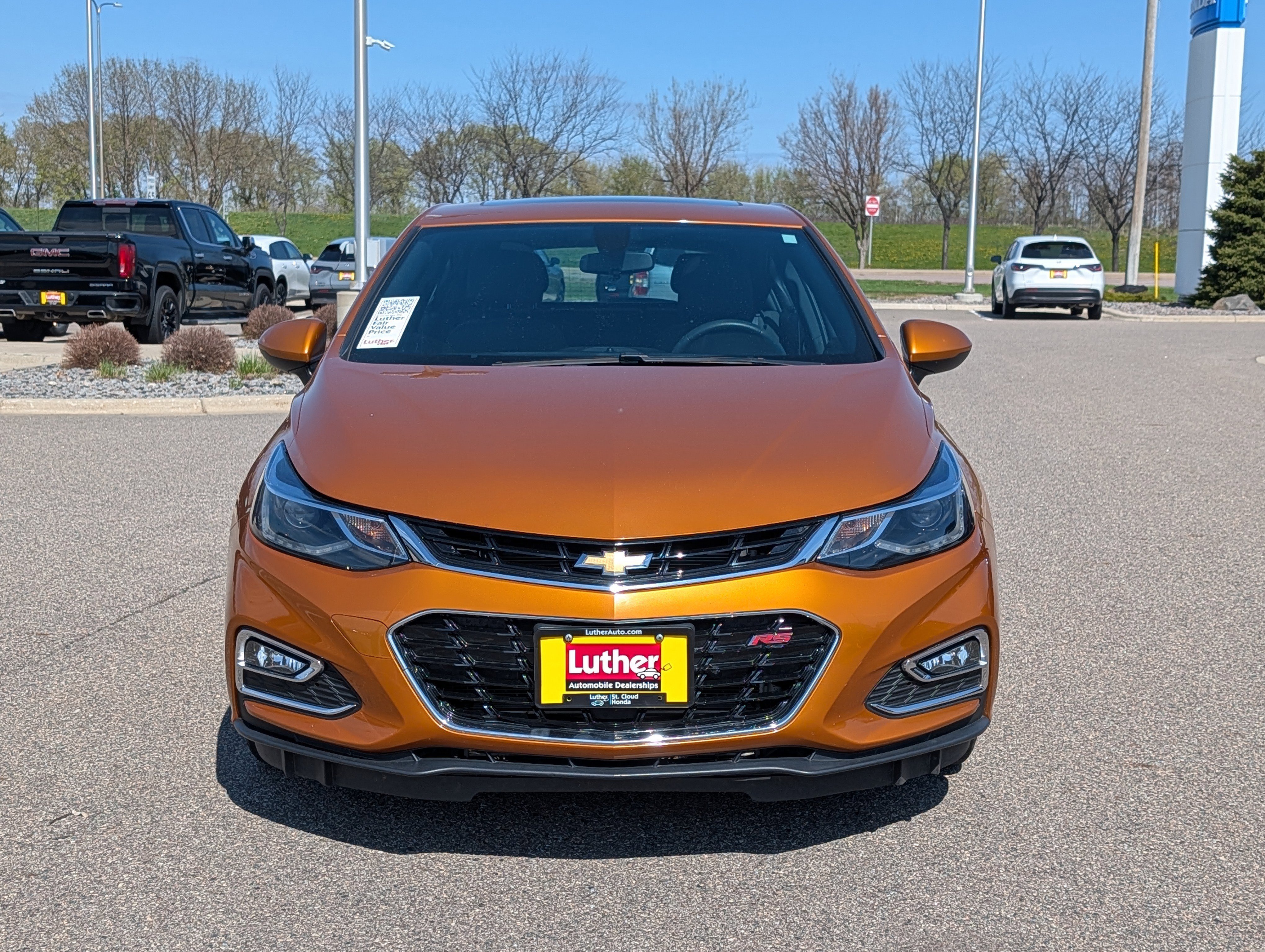 Used 2017 Chevrolet Cruze LT with VIN 3G1BE6SM9HS584649 for sale in Waite Park, Minnesota