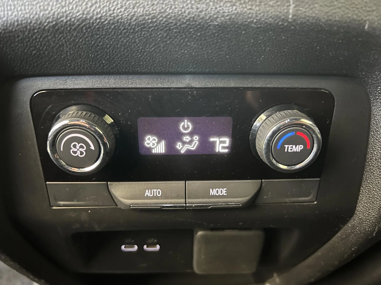 Used 2025 Sterling Gray Metallic Chevrolet AWD LT image 19