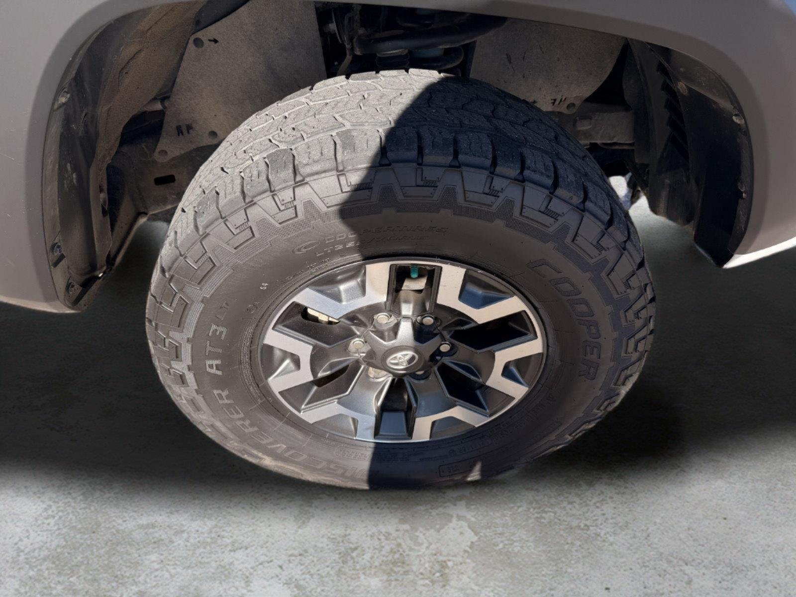Used 2019 Super White Toyota TRD Off Road image 21