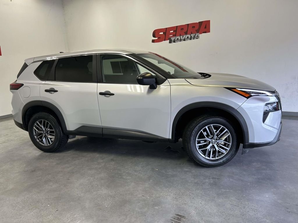 Used 2024 Silver Nissan S image 2