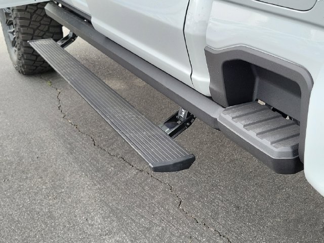 New 2026 Avalanche Ford F-250® Lariat® image 22