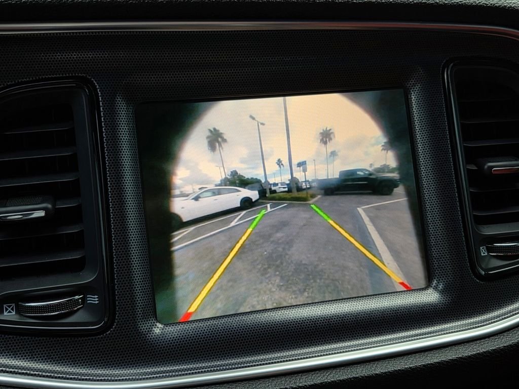 Used 2015 White Dodge R/T Scat Pack image 27