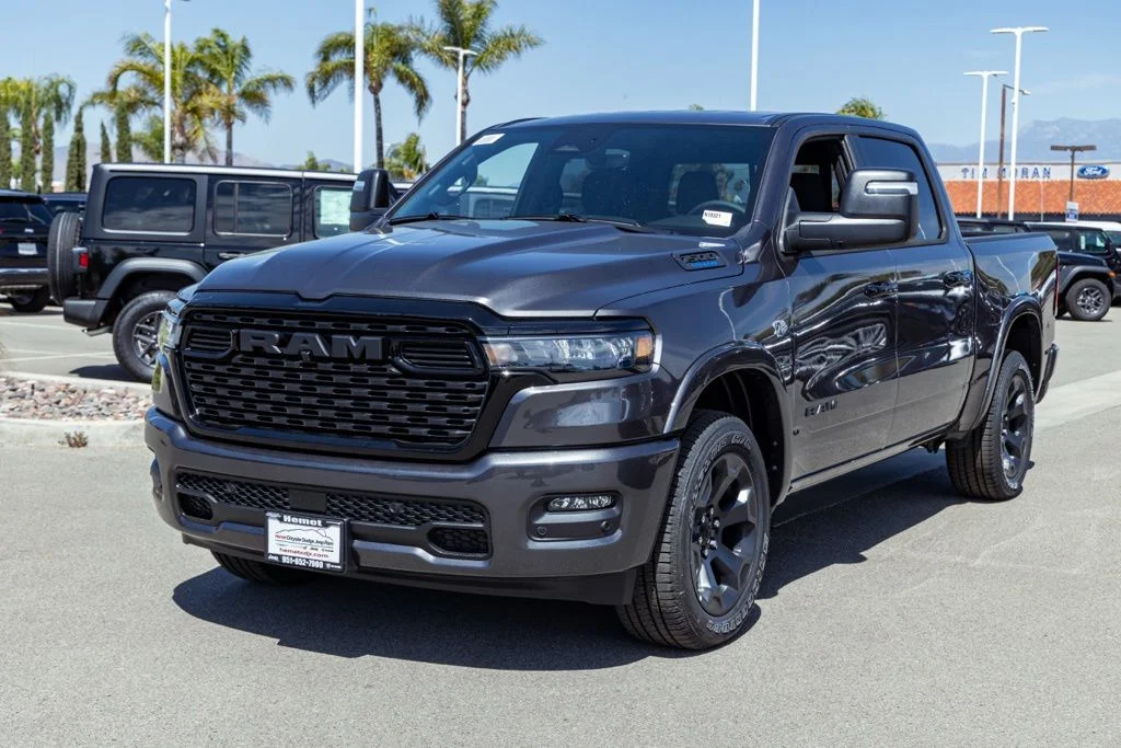 New 2026 Granite Crystal Metallic Clear-Coat Exterior Paint RAM Big Horn Night Edition image 7
