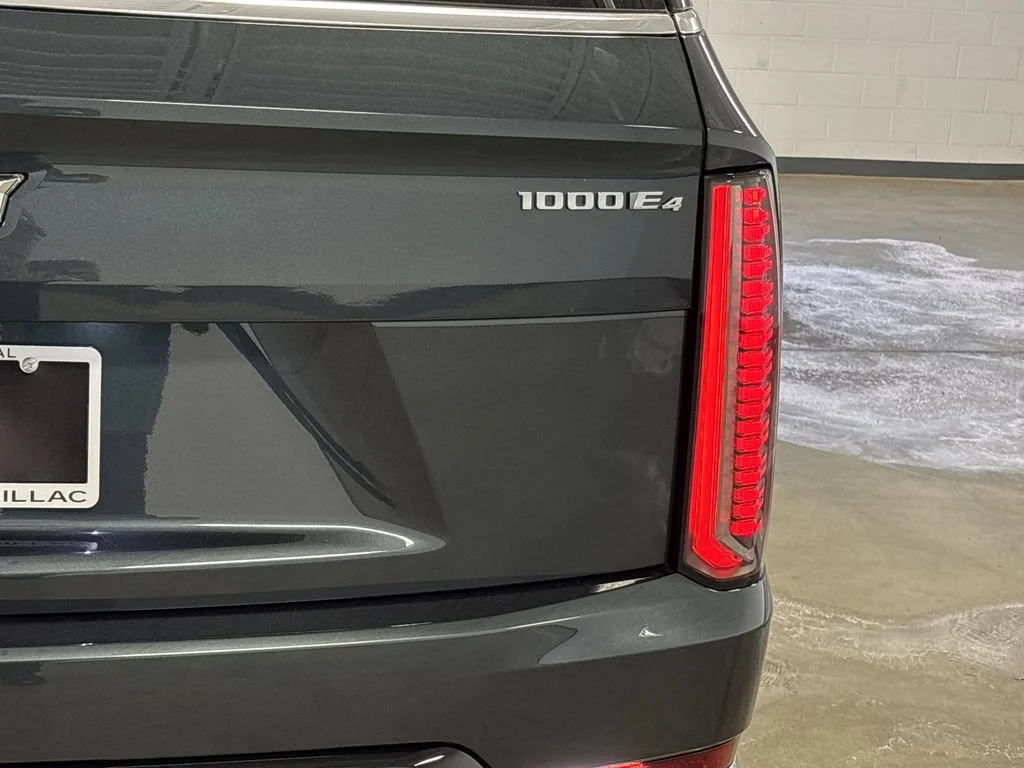 2025 Cadillac Escalade IQ Luxury 1 - Photo 15