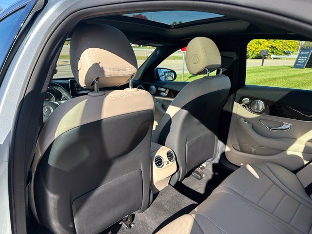 Used 2018 Silver Mercedes-Benz C 300 image 19