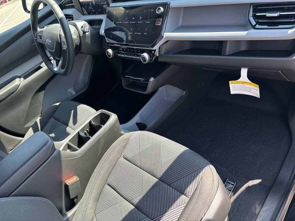 2027 Chevrolet Bolt LT - Photo 29