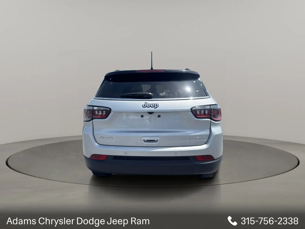 Used 2025 Silver Jeep Limited image 8