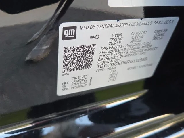 Used 2024 Black Chevrolet Custom Trail Boss image 6