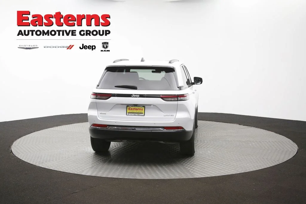 Used 2025 White Jeep Limited image 41