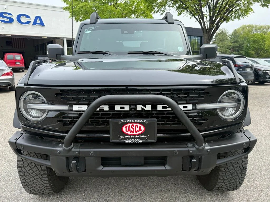 Used 2022 Black Ford Wildtrak image 3