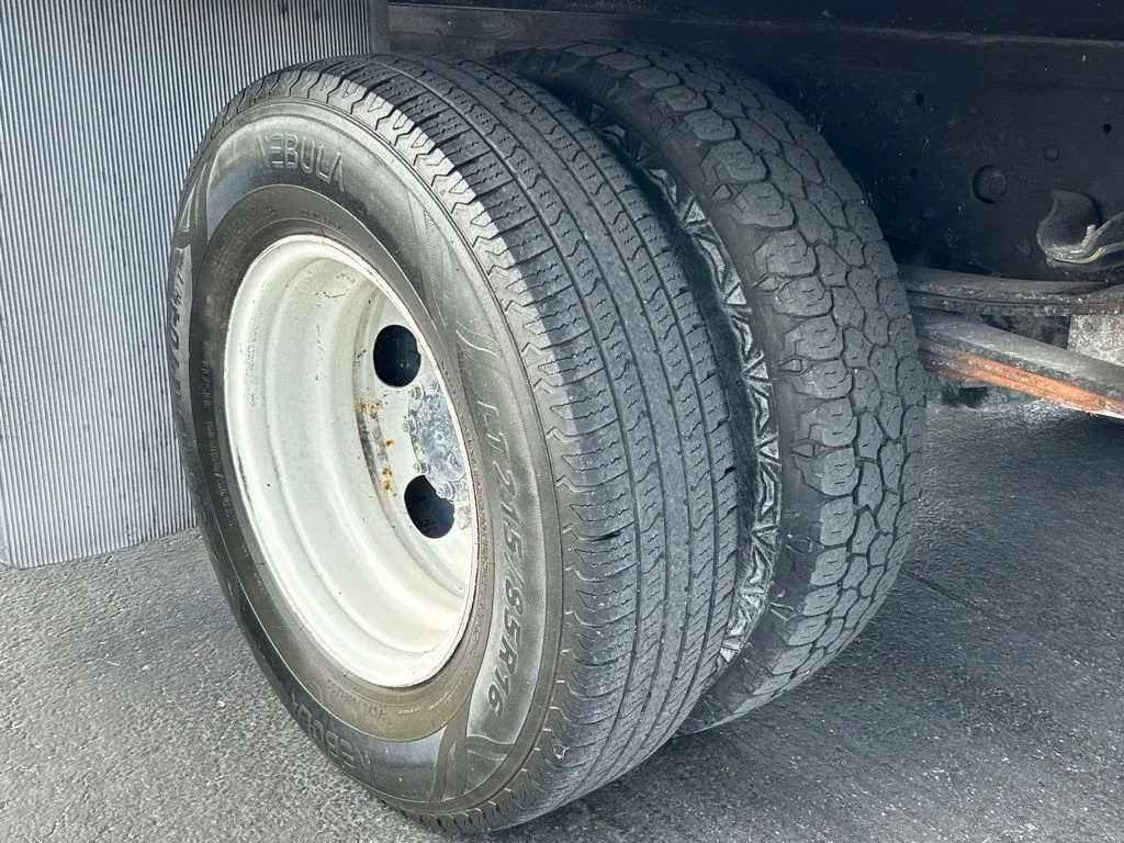 2019 Isuzu NPR HD - Photo 16