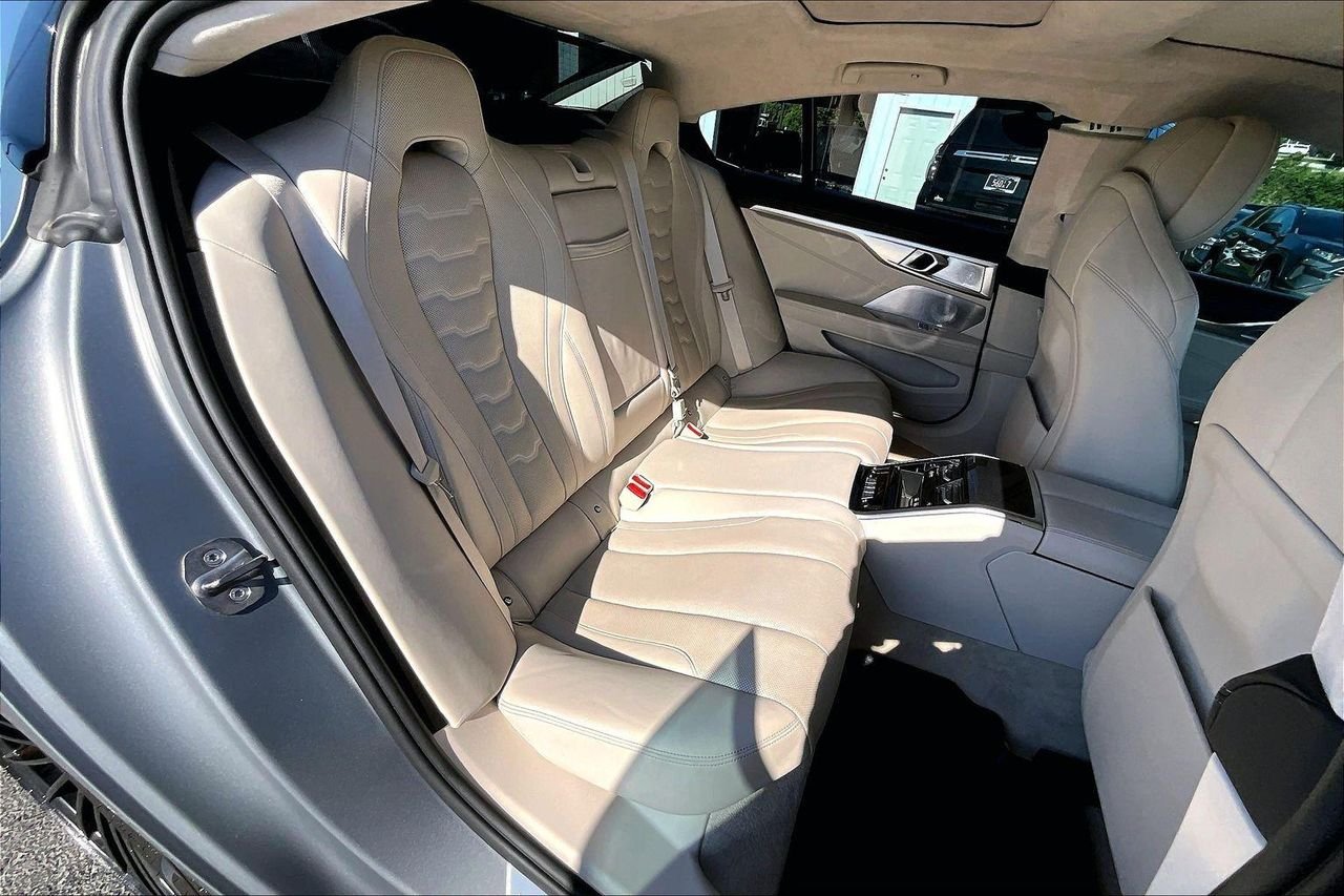 Used 2023 Frozen Pure Grey Metallic BMW xDrive image 27