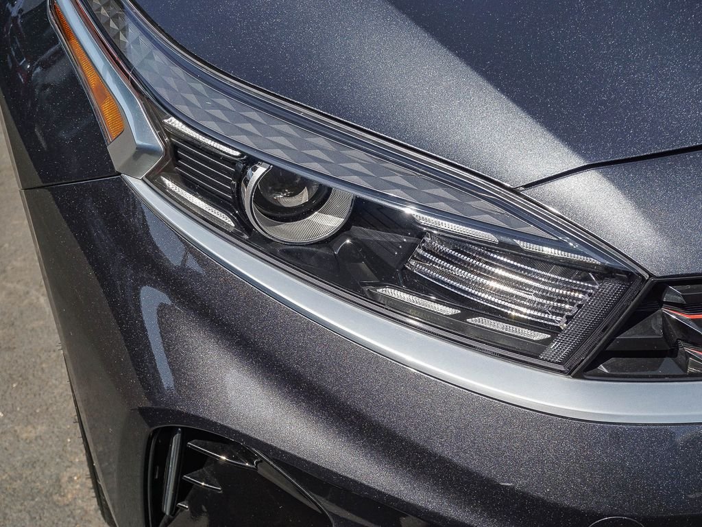 Used 2023 Gray Kia GT-Line image 11