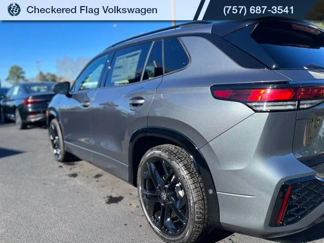 New 2026 Gray Volkswagen 2.0T SE R-Line Black image 5