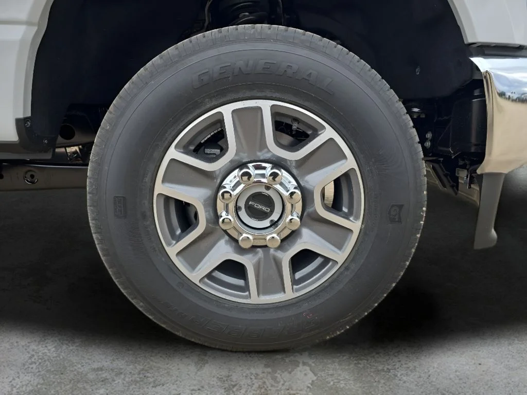 New 2026 Avalanche Ford F-250® Lariat® image 39