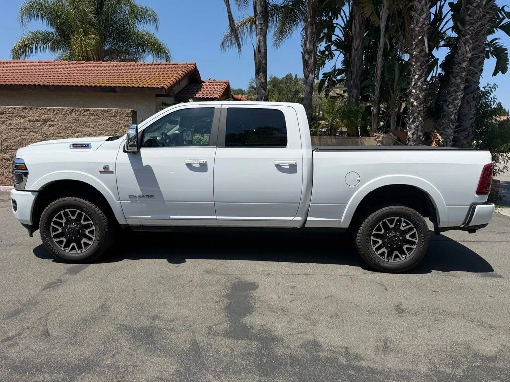 Used 2025 White Ram Limited image 8