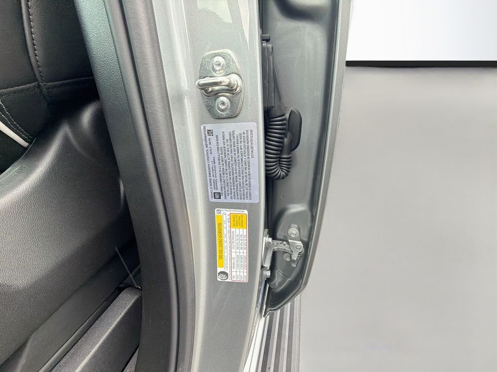 Used 2026 Silver GMC AT4X image 34