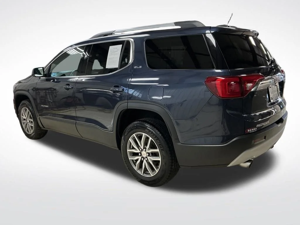 Used 2018 Blue GMC SLE-2 image 3