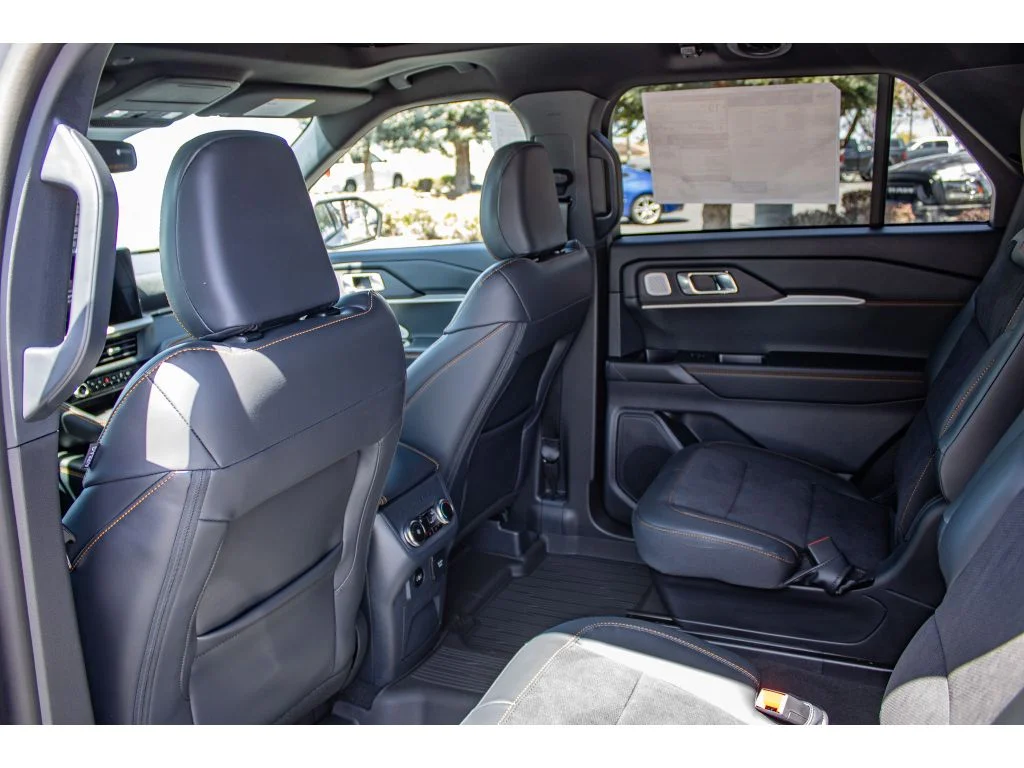New 2026 Space White Metallic Ford Tremor® image 16