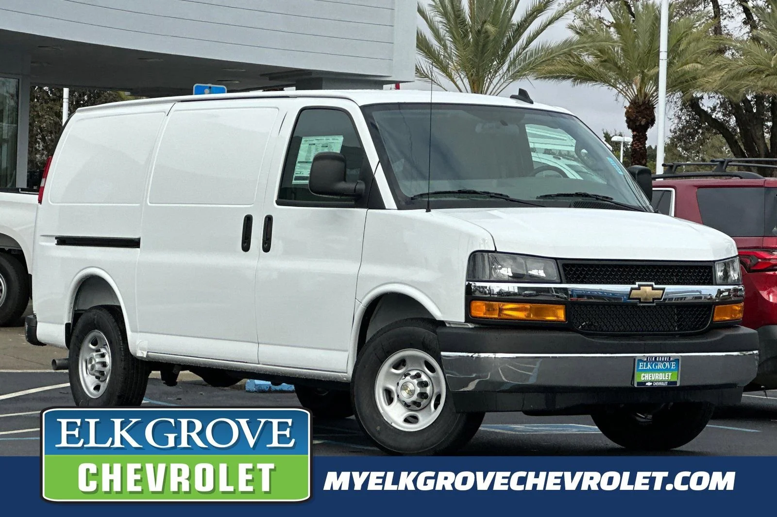 2025 Chevrolet Express 2500 Work Van HD's photo
