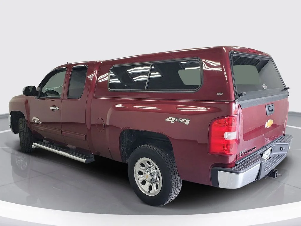 Used 2013 Deep Ruby Metallic Chevrolet LS image 4