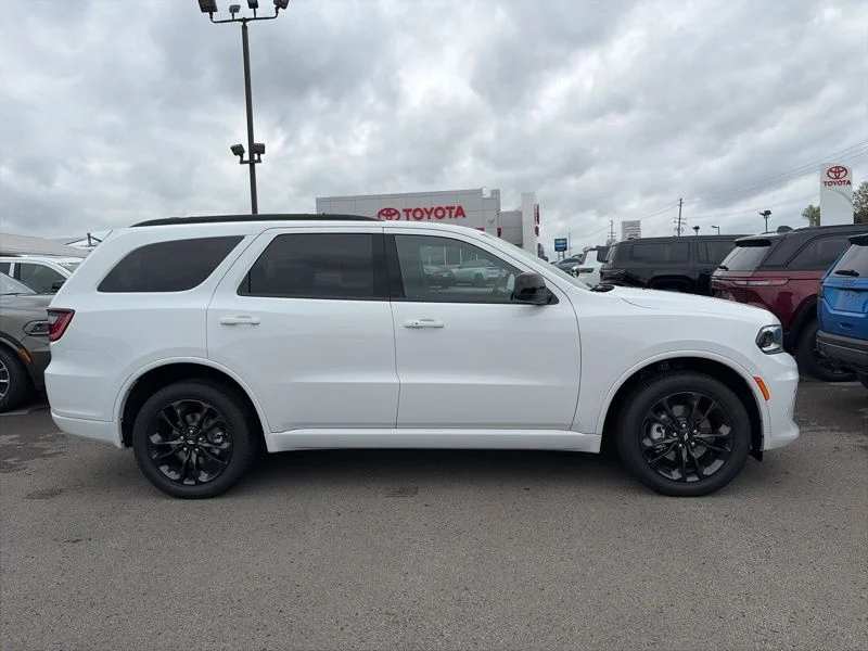 New 2026 White Knuckle Clear-Coat Exterior Paint Dodge GT image 2