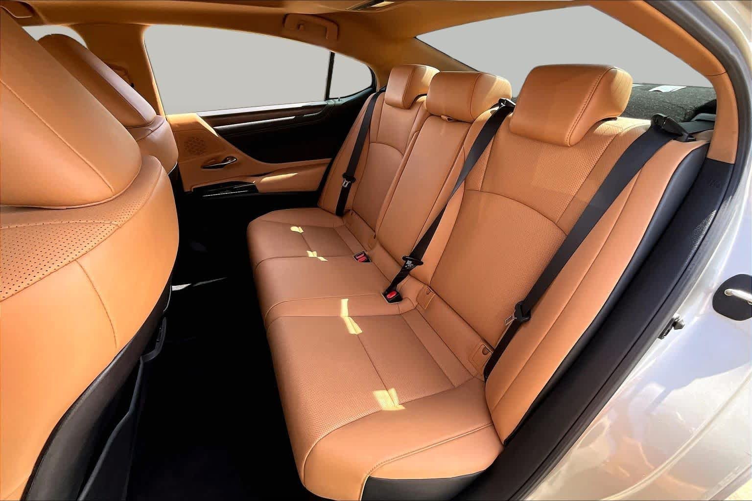 Used 2024 Moonbeam Beige Metallic Lexus  image 18