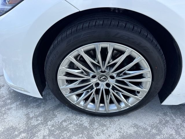 Certified Used 2024 EMINENT WHITE PEARL Lexus 500 image 10