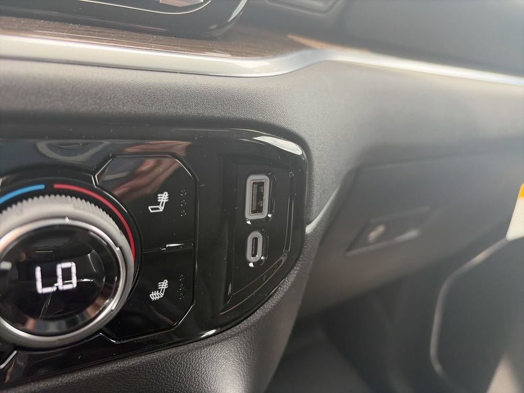 2026 Chevrolet Silverado 1500 LT - Photo 19
