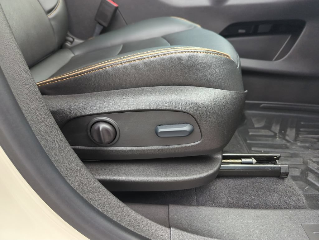 Used 2022 Desert Sand Metallic GMC AT4 image 38