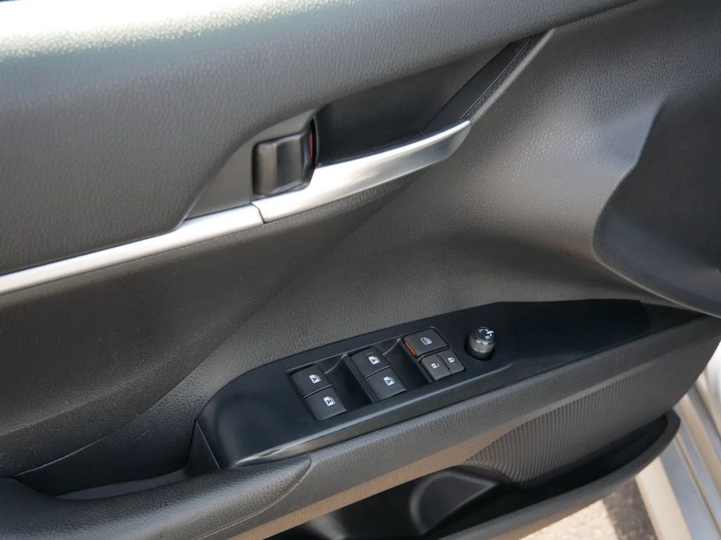 Used 2020 Silver Toyota LE image 15
