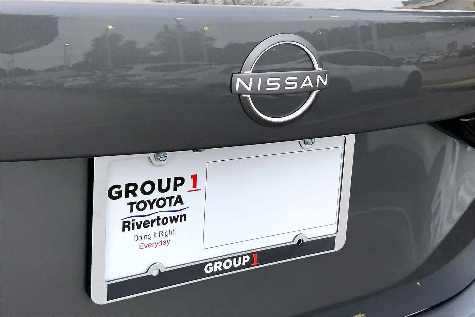 Used 2025 Gun Metallic Nissan SV image 9