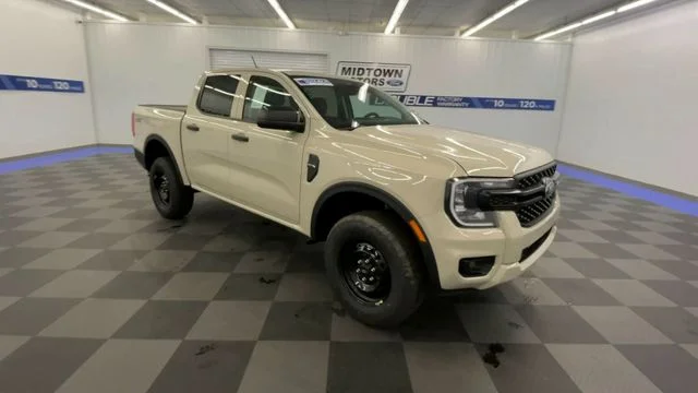 New 2026 Desert Sand Ford XL image 2