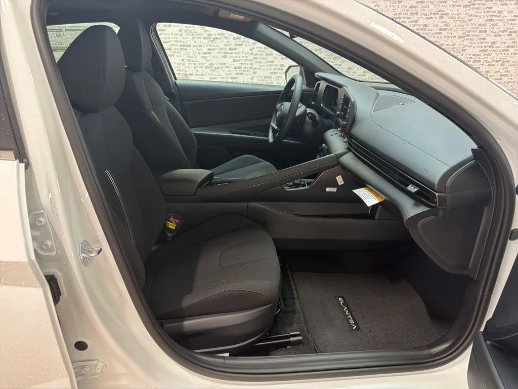 New 2026 Serenity White Hyundai SEL Sport image 11
