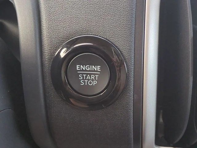 New 2026 Oxford White Ford Active image 25