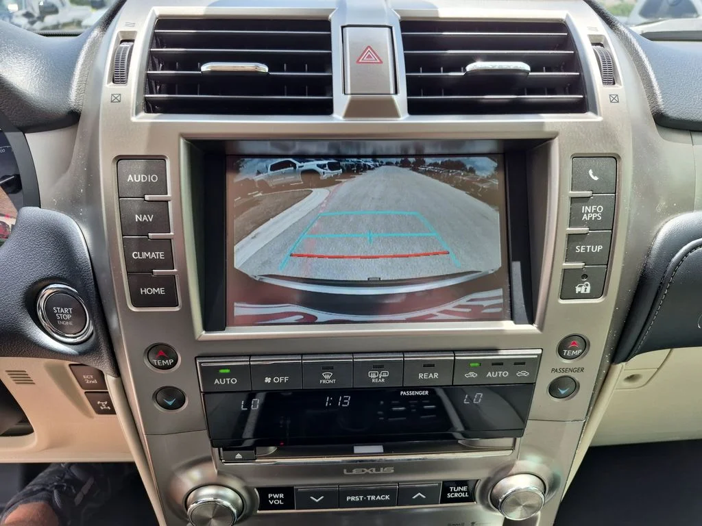Used 2020 Black Lexus 460 image 25